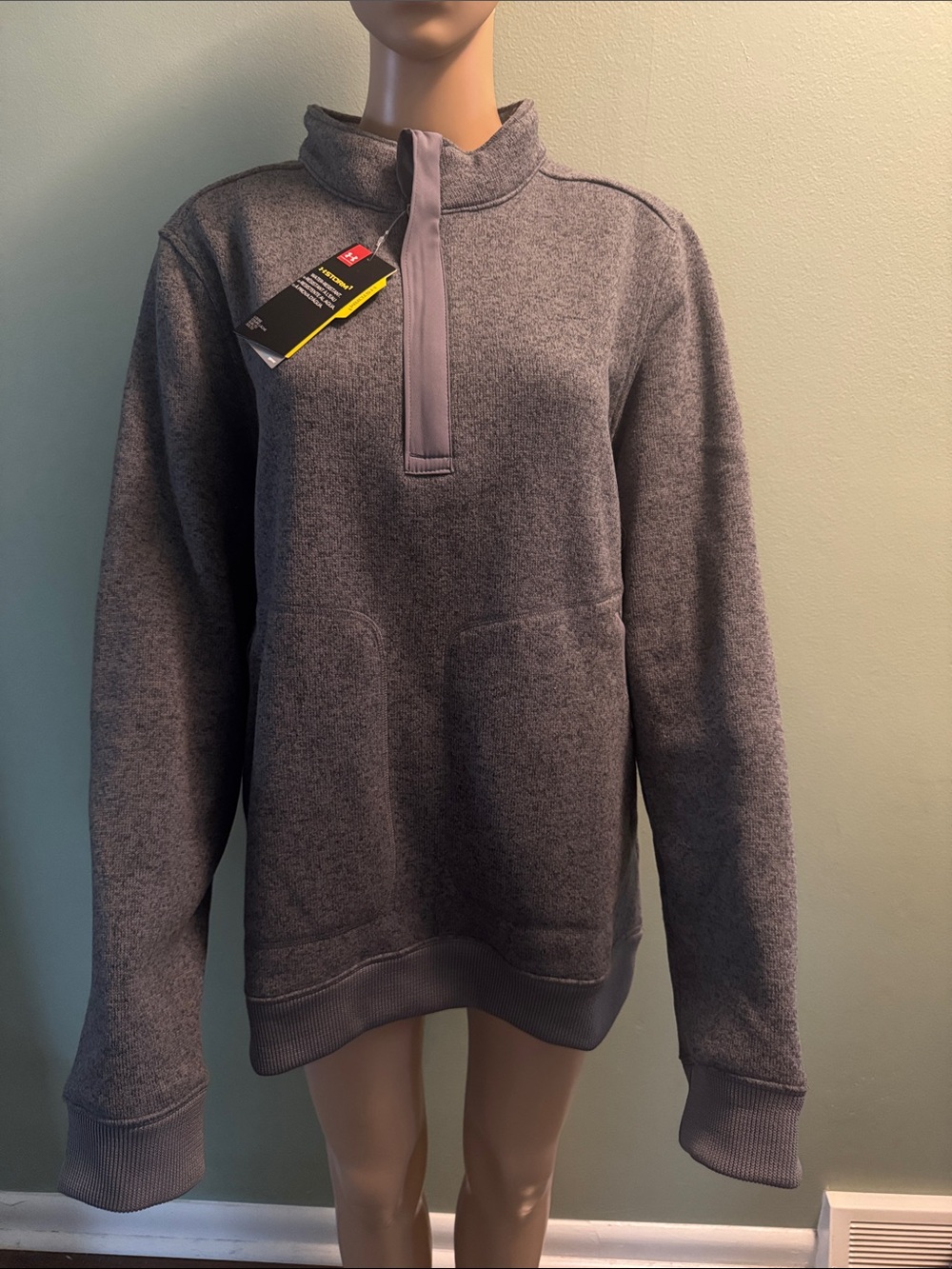 BNWT Men's Gray Half-Zip Pullover Sweater